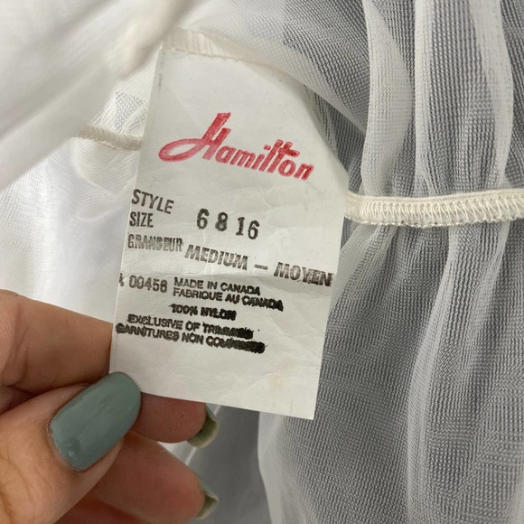 Hamilton Vintage Sheer Embroidered Robe Jacket - Picture 3 of 11